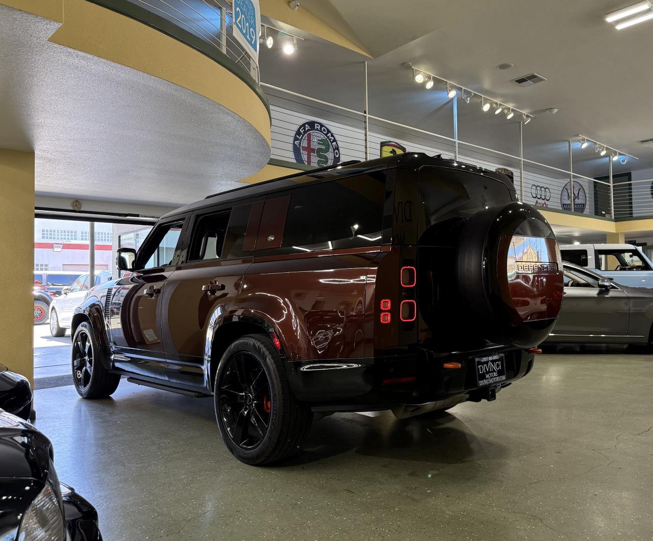 land rover defender 2023 SALEXFEU0P2219242 image land rover defender 2023 SALEXFEU0P2219242 image